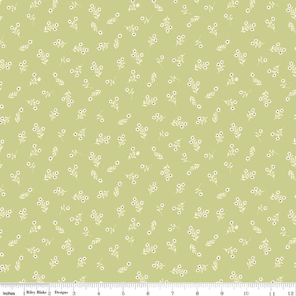 PREORDER || Lil' Farm Friends - Fat Quarter Bundle (18)