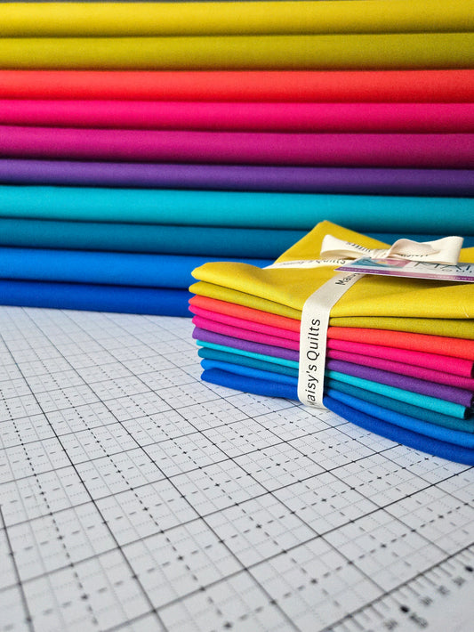 Bella Solids Summer - Fat Quarter Bundle (10)