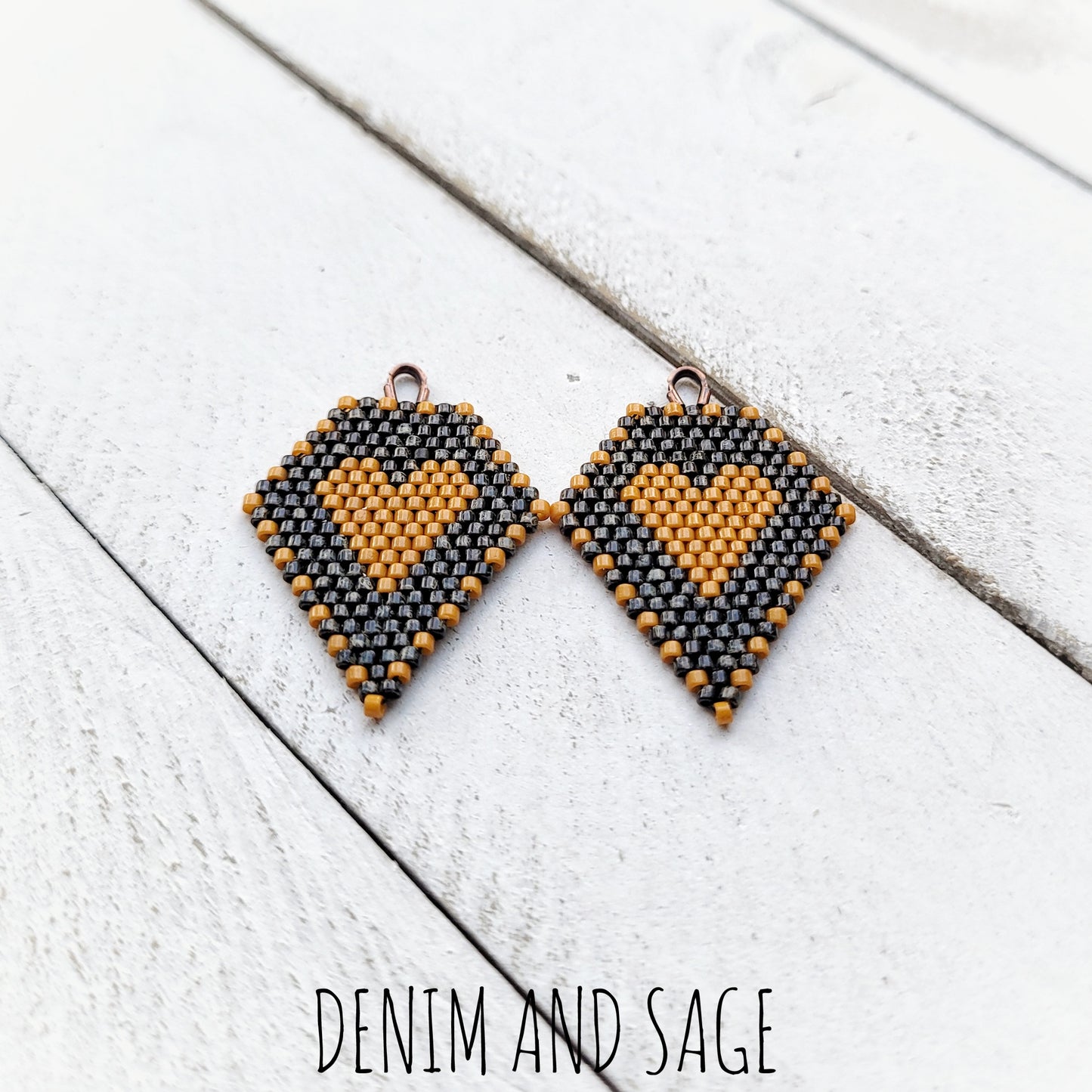 Black picasso and hawthorne heart beaded earrings