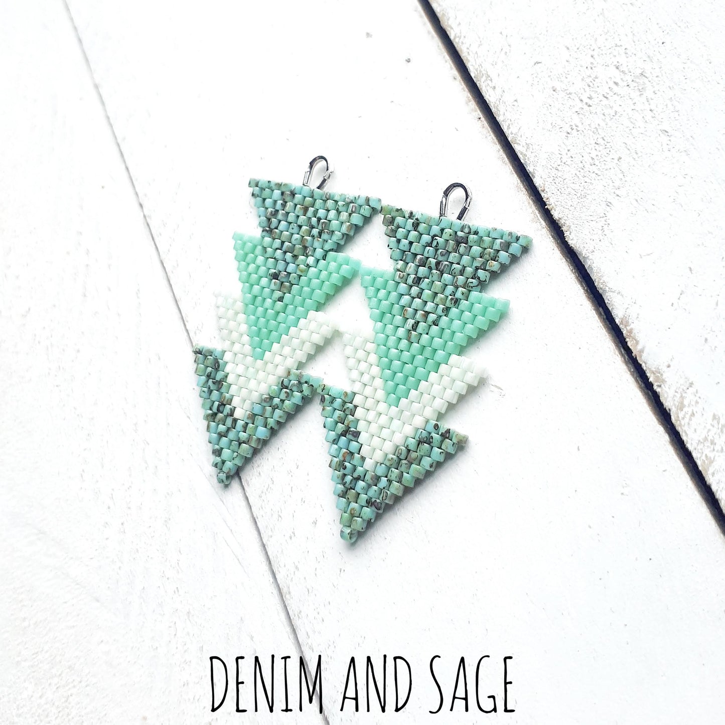 Turqouise and mint arrow beaded earrings